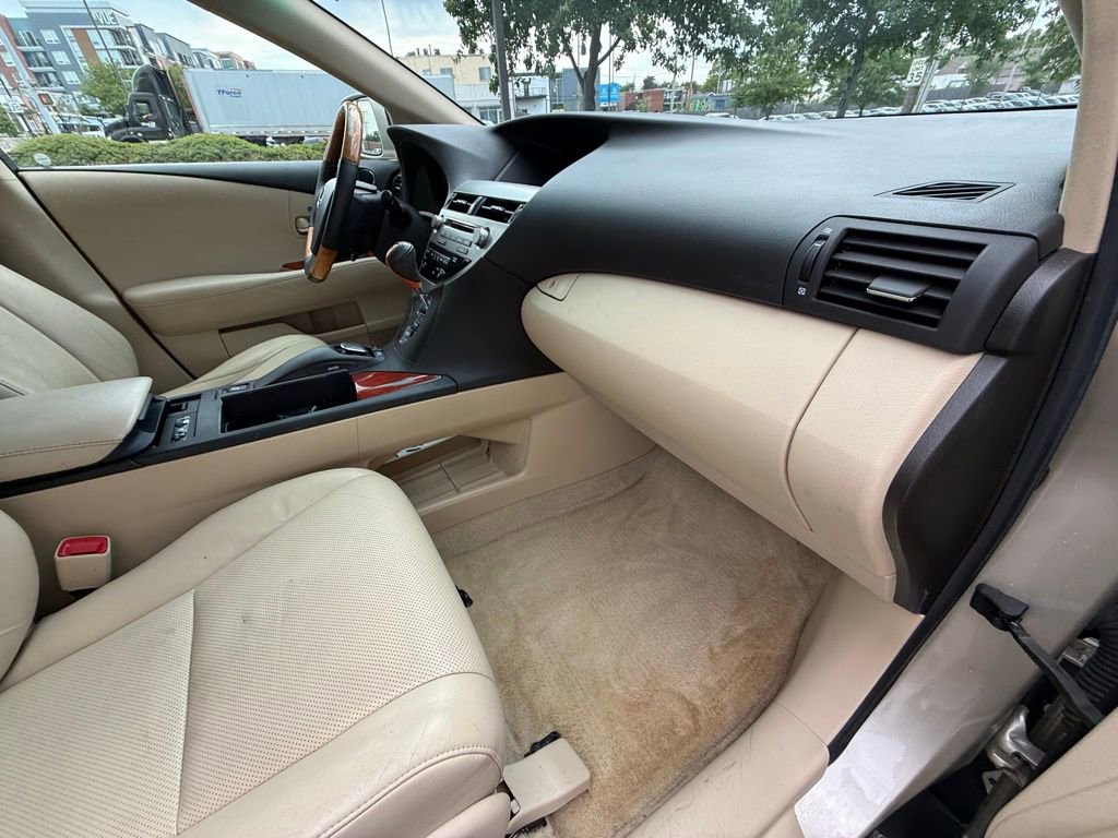 Used 2012 Lexus RX 350 FWD w/ Premium Pkg image 40