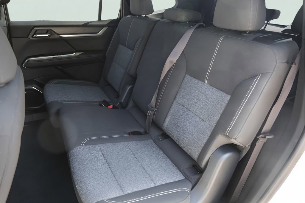 Certified 2025 GMC Acadia Elevation image 26