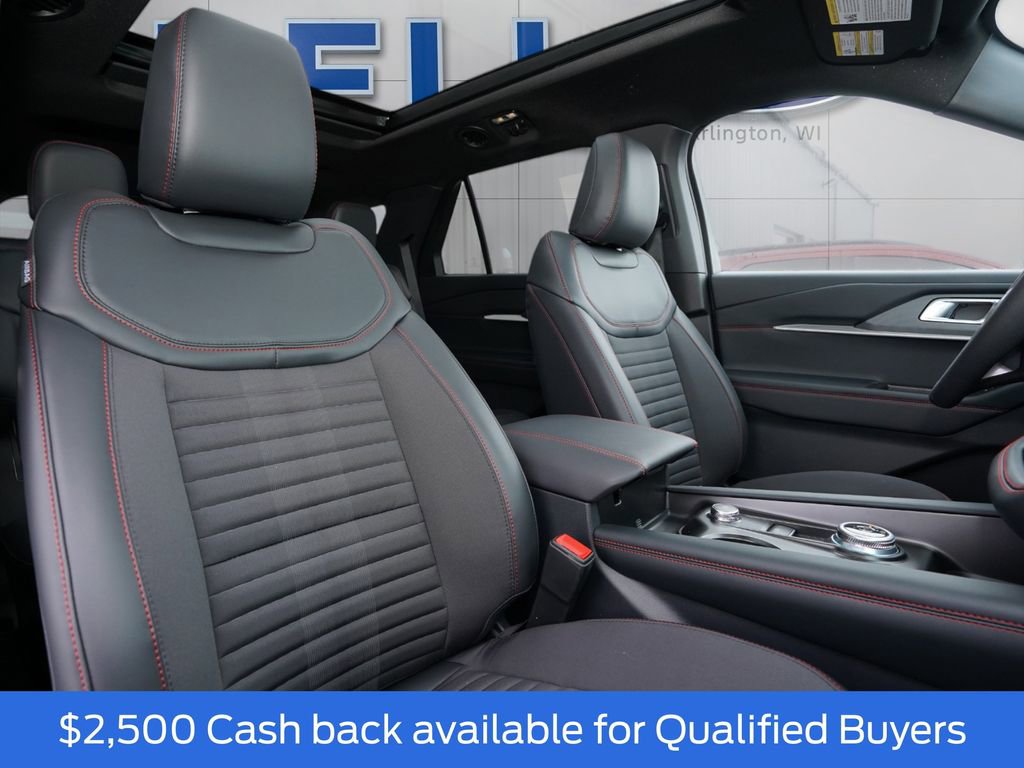 New 2026 Ford Explorer ST-Line w/ ST-Line Street Pack image 21