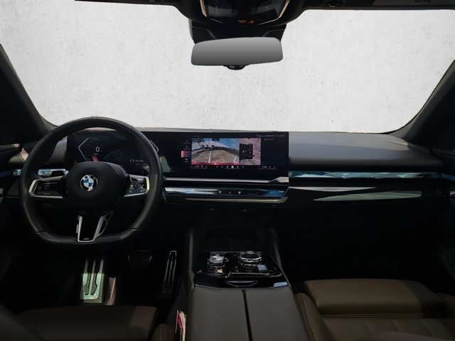 Used 2024 BMW 540i xDrive w/ Executive Package AWD/4WD image 19