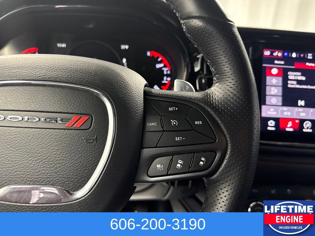Used 2025 Dodge Durango R/T w/ Blacktop Package AWD/4WD image 23