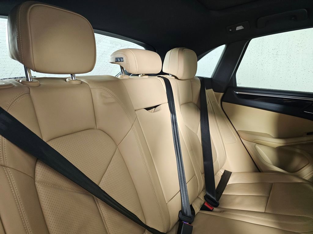 Used 2017 Porsche Macan S image 13