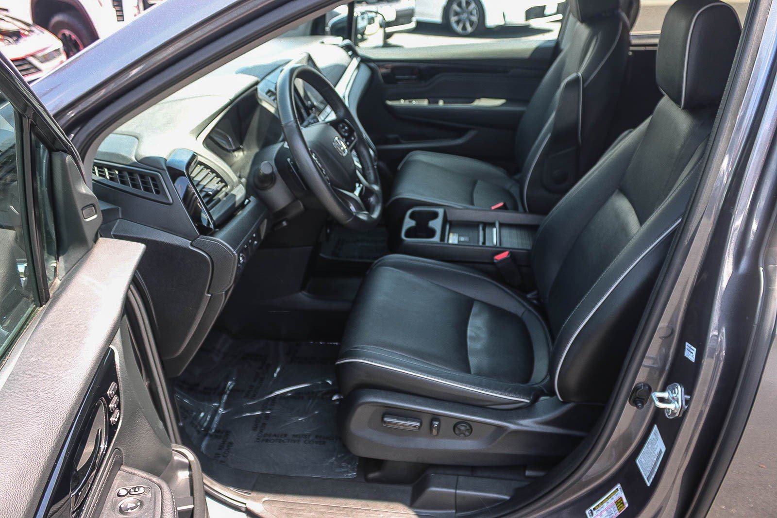 Certified 2023 Honda Odyssey Elite image 18