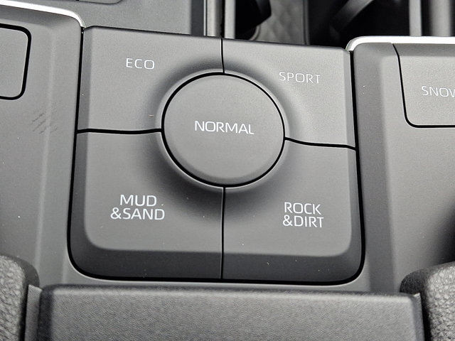 Used 2026 Toyota Grand Highlander Limited image 31