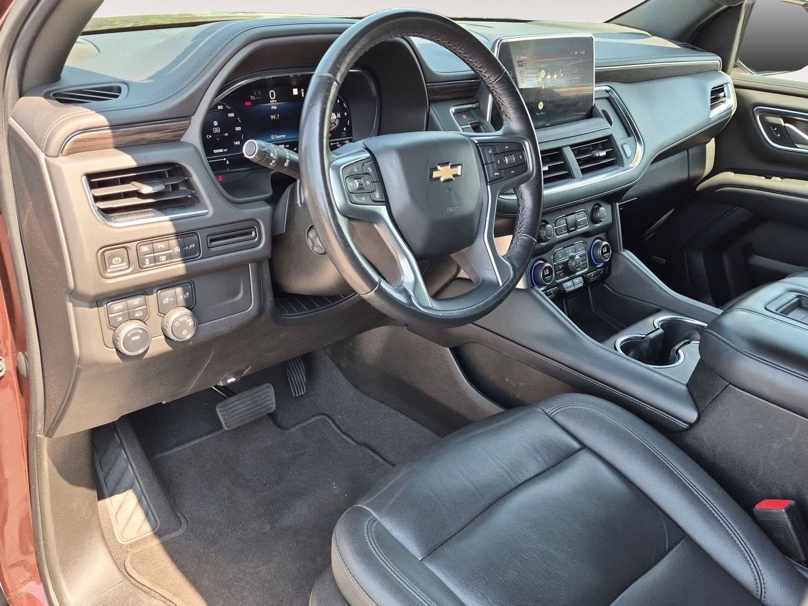 Used 2022 Chevrolet Tahoe LT w/ Luxury Package AWD/4WD image 33