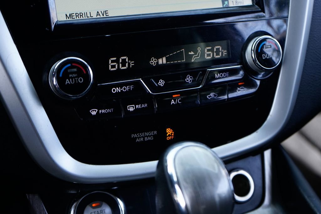 Used 2017 Nissan Murano SV FWD image 27