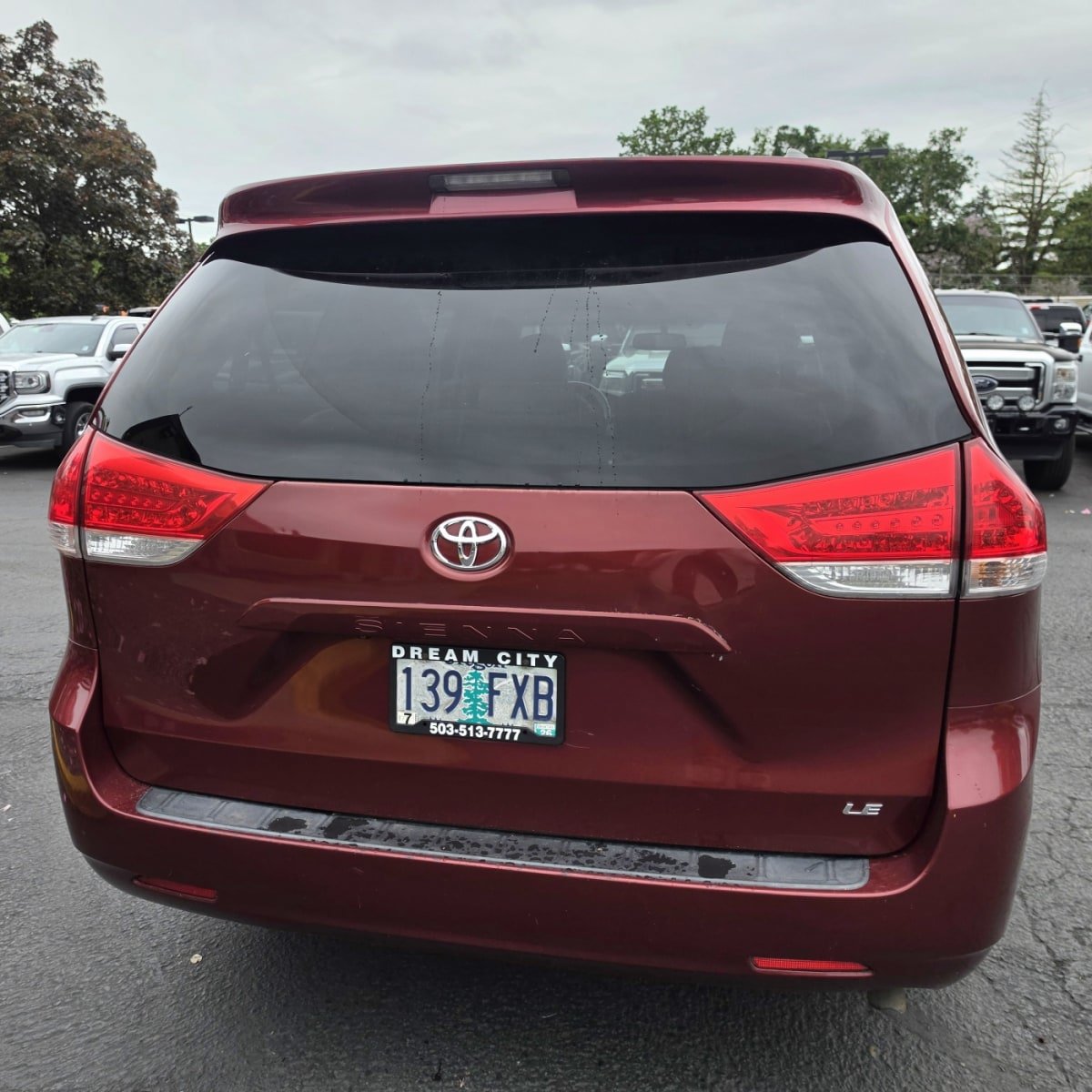 Used 2011 Toyota Sienna LE FWD image 9