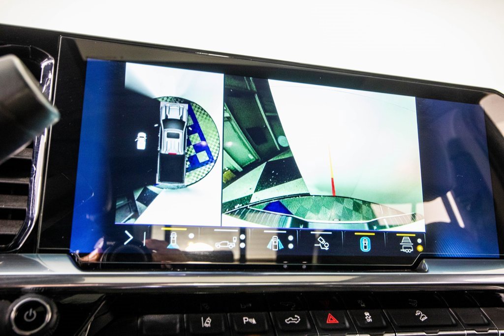 Used 2024 Chevrolet Silverado 2500 LTZ w/ LTZ Plus Package image 22