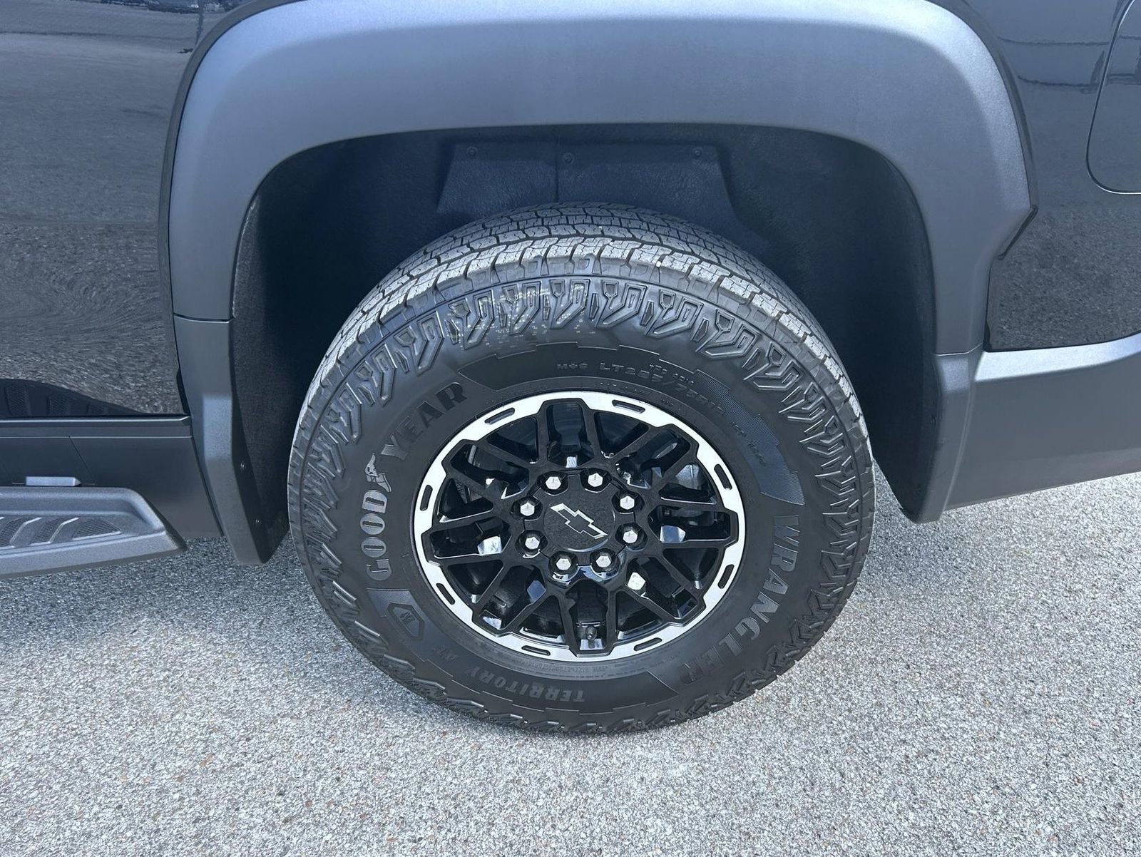 New 2026 Chevrolet Silverado EV Trail Boss w/ Premium Package image 23