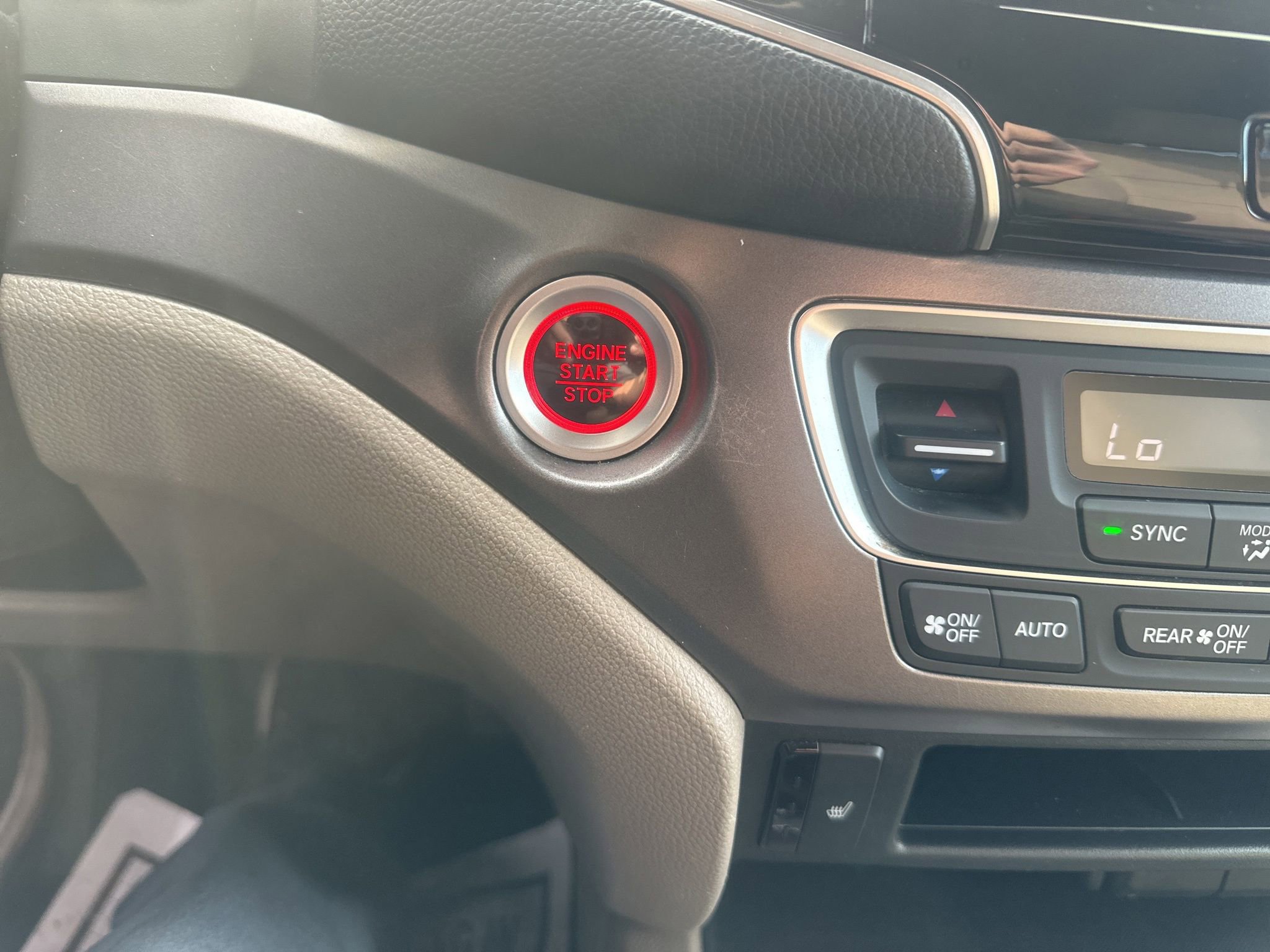 Used 2019 Honda Pilot EX image 25