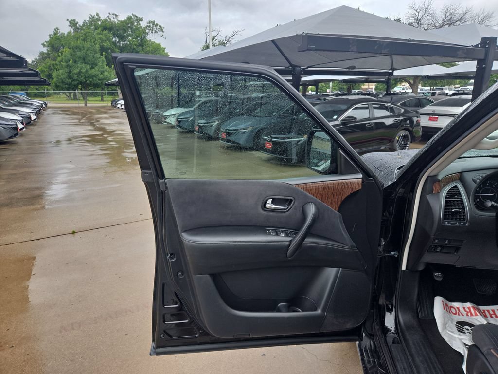 Used 2017 Nissan Armada SV w/ Driver Package RWD image 9