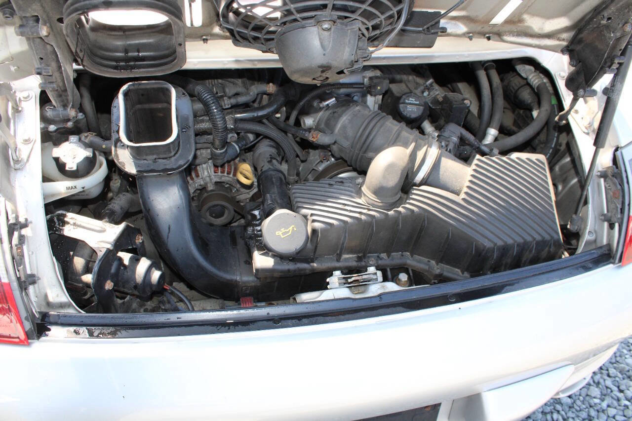 Used 2004 Porsche 911 Carrera image 29