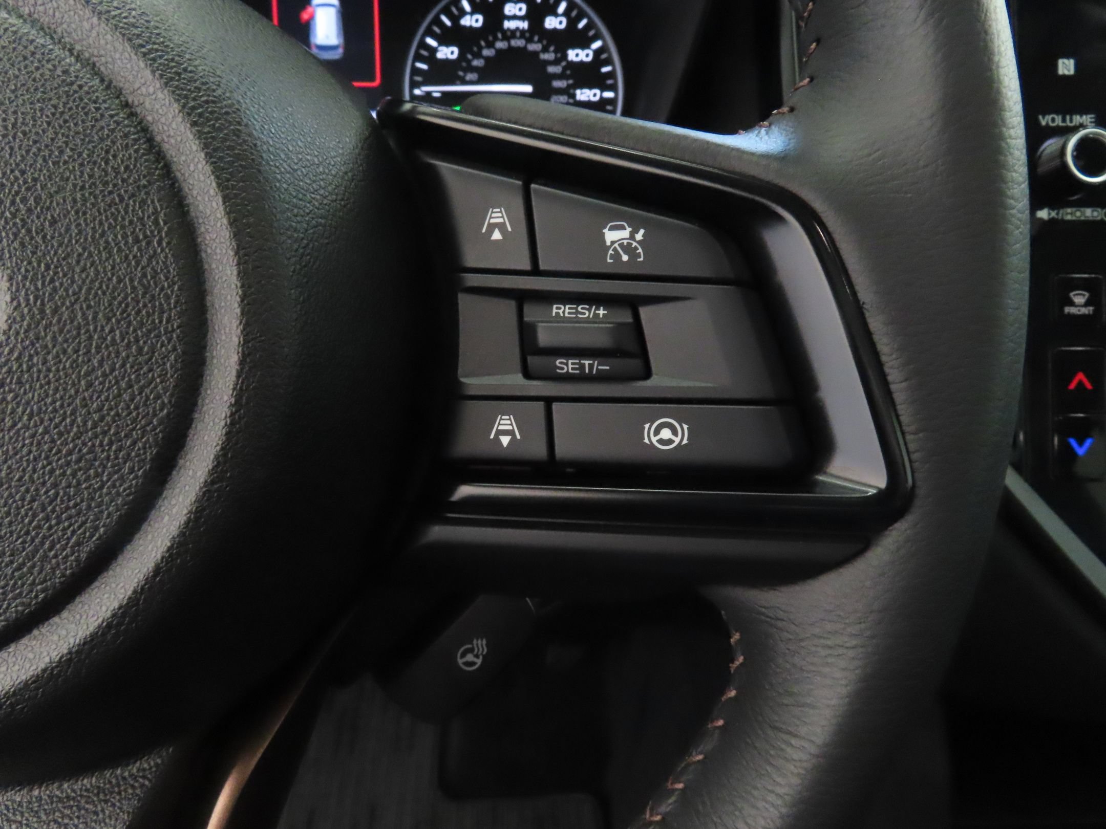 Used 2026 Subaru Ascent Limited Bronze AWD/4WD image 14