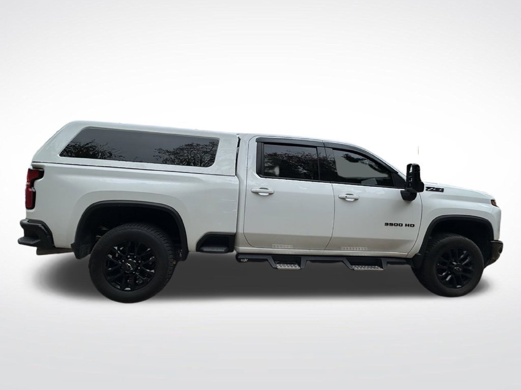 Used 2025 Chevrolet Silverado 3500 LTZ w/ LTZ Plus Package AWD/4WD image 7
