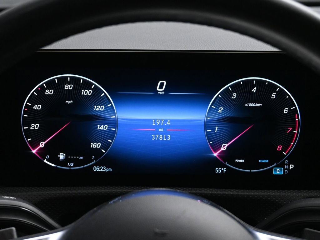 Used 2025 Mercedes-Benz CLA 250 4MATIC image 30