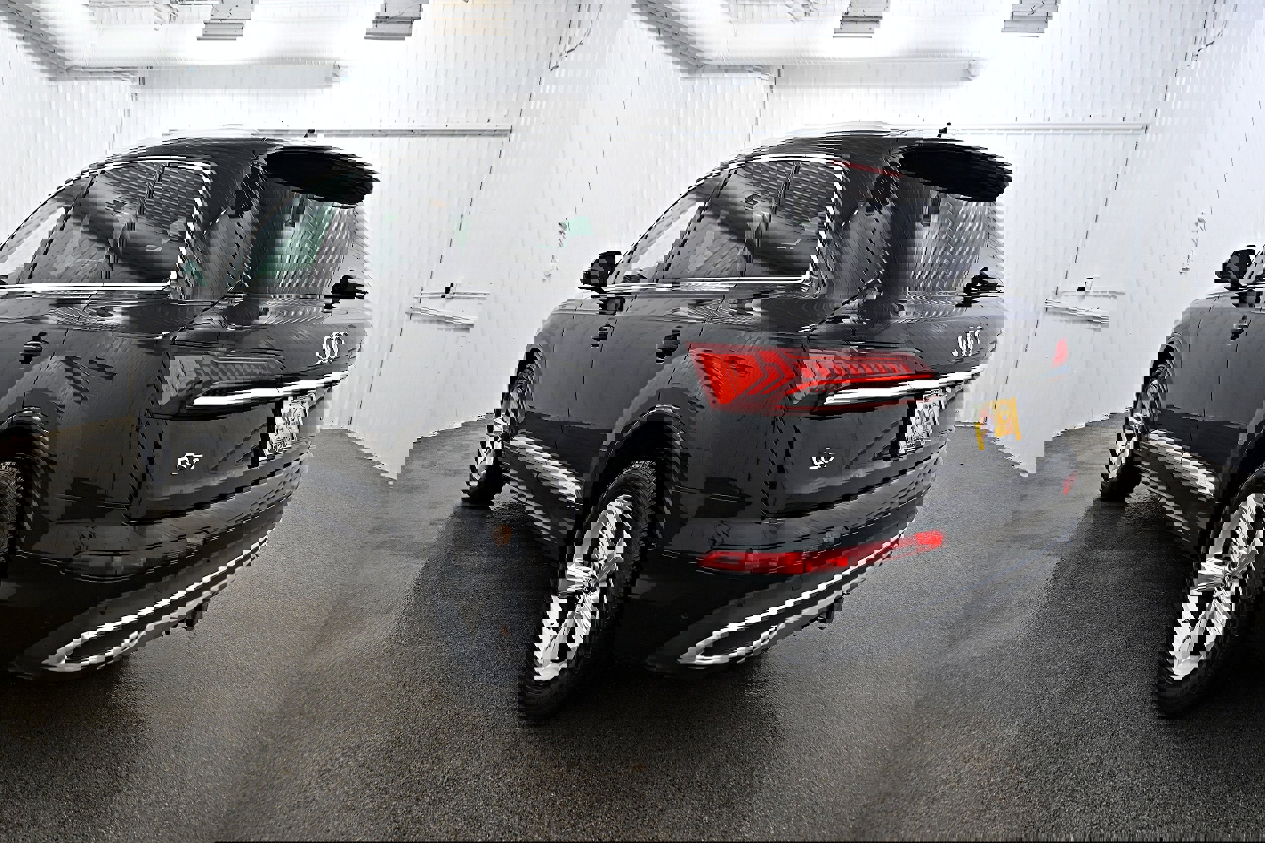 Used 2022 Audi Q7 2.0T Premium Plus w/ Premium Plus Package image 32