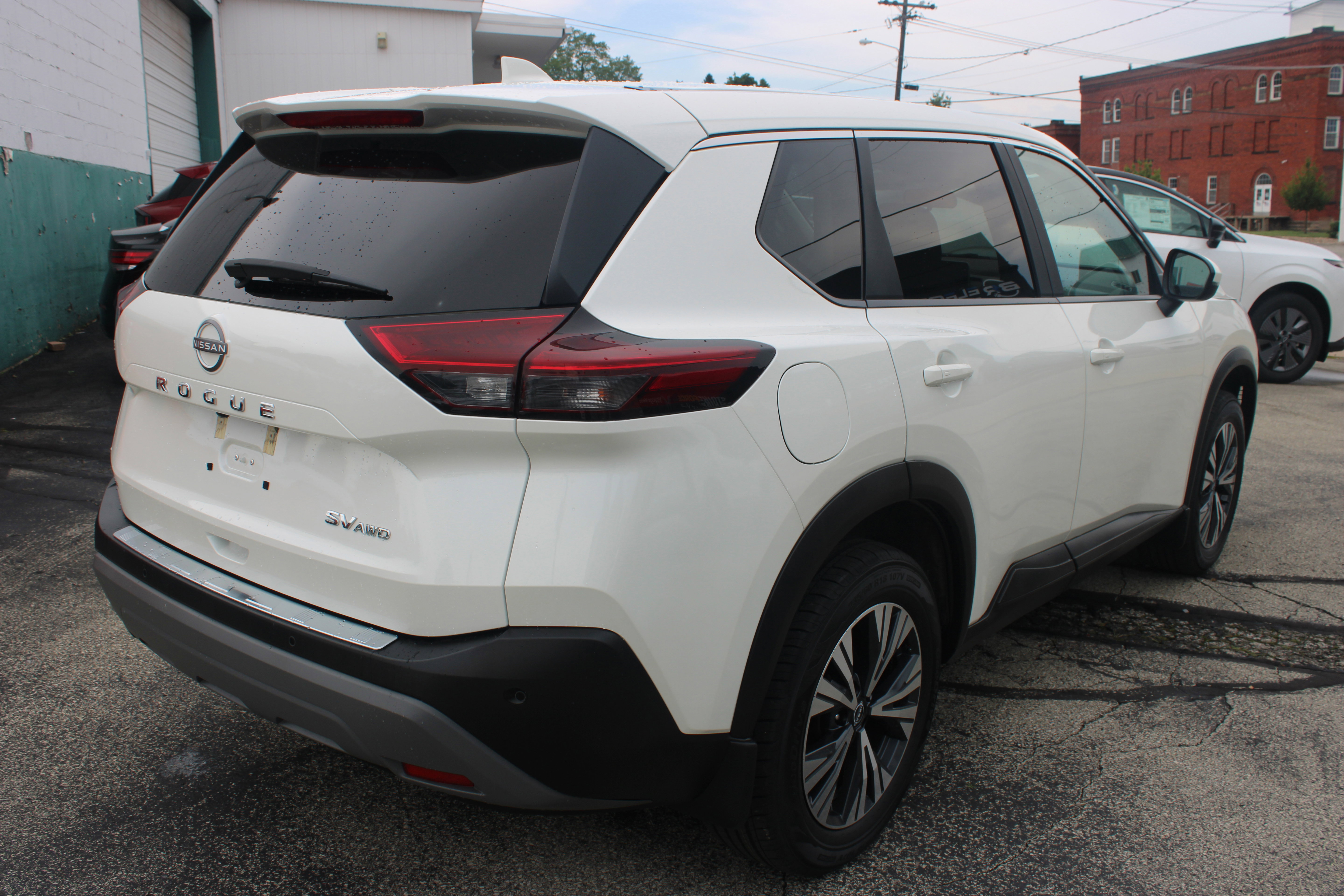 Certified 2023 Nissan Rogue SV image 7