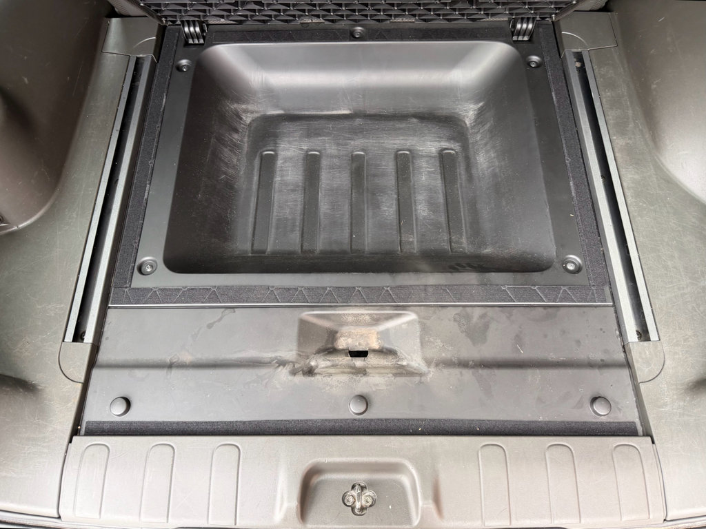 Used 2007 Nissan Xterra S w/ Utility Pkg image 13