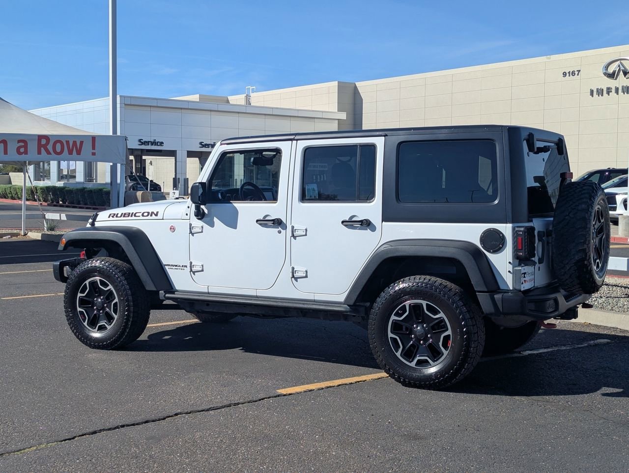 Used 2016 Jeep Wrangler Unlimited Rubicon image 4