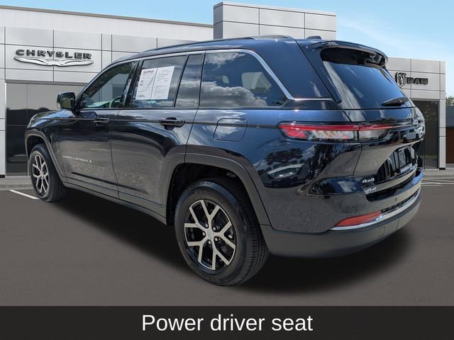 Used 2024 Jeep Grand Cherokee Limited w/ Luxury Tech Group II AWD/4WD image 8