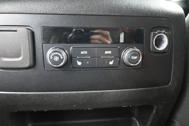 Used 2018 GMC Yukon XL SLT AWD/4WD image 25