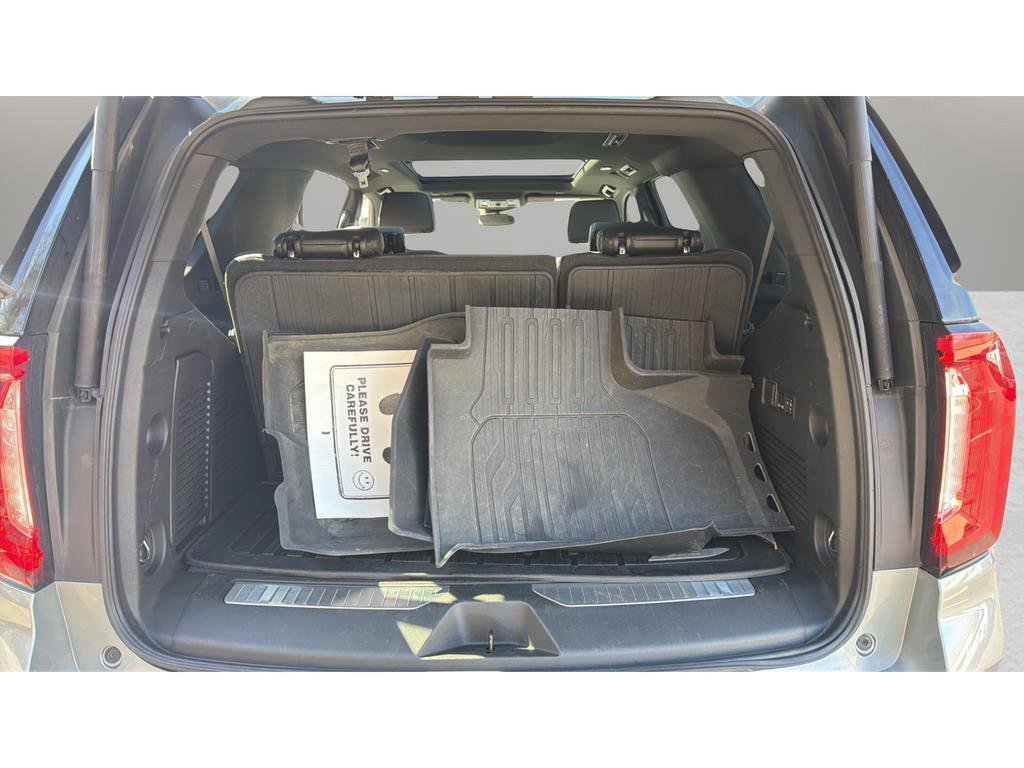 Used 2023 GMC Yukon Denali w/ LPO, Floor Liner Package image 19