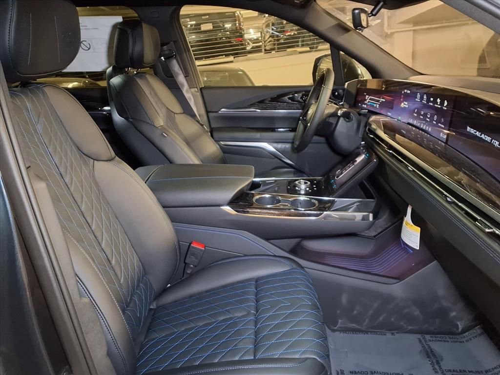 New 2026 Cadillac Escalade IQL Luxury image 5