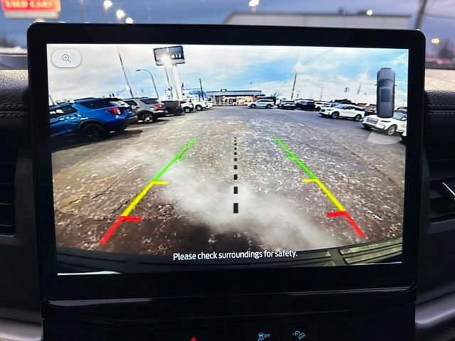 Used 2022 Ford Expedition XLT image 22