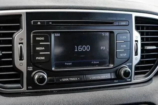 Used 2019 Kia Sportage LX FWD image 30