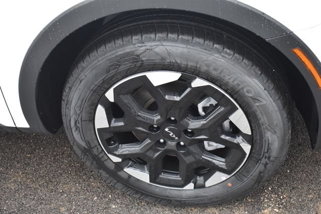 New 2026 Kia Sorento S FWD image 12