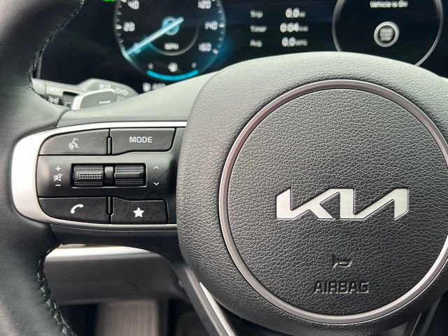 Certified 2025 Kia Sportage SX Prestige image 22