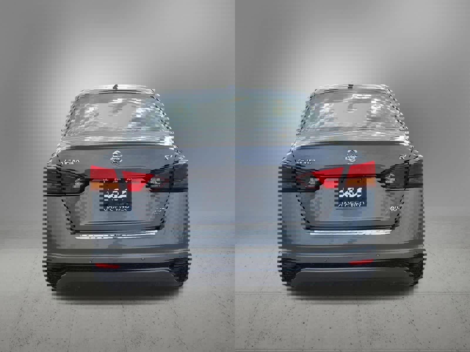 Used 2022 Nissan Altima 2.5 SV image 5