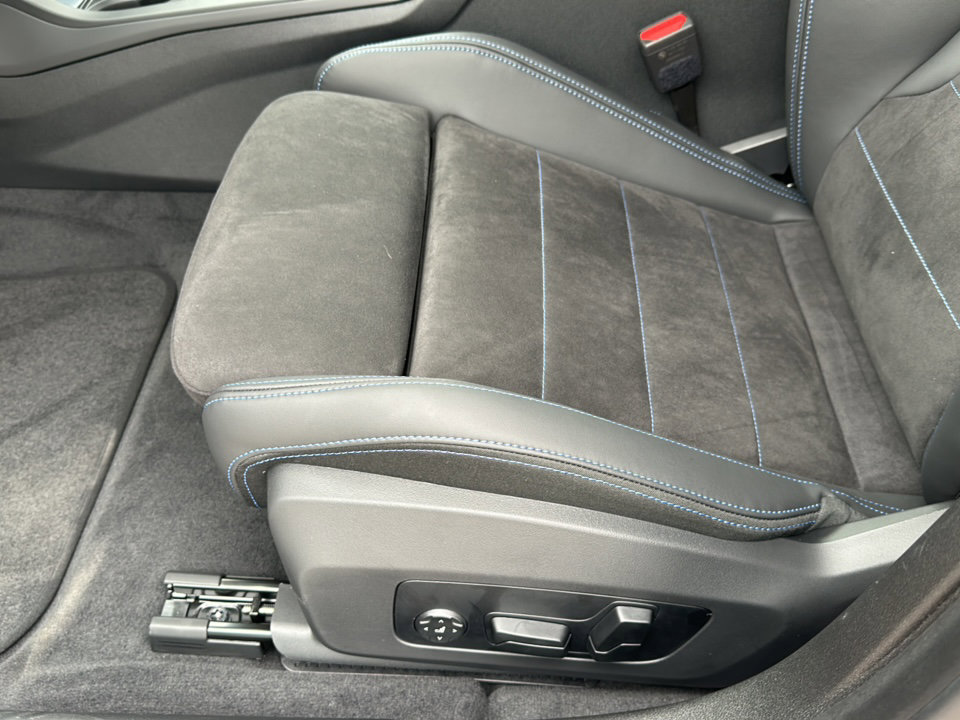 New 2025 BMW M235i xDrive w/ M Performance Package image 13