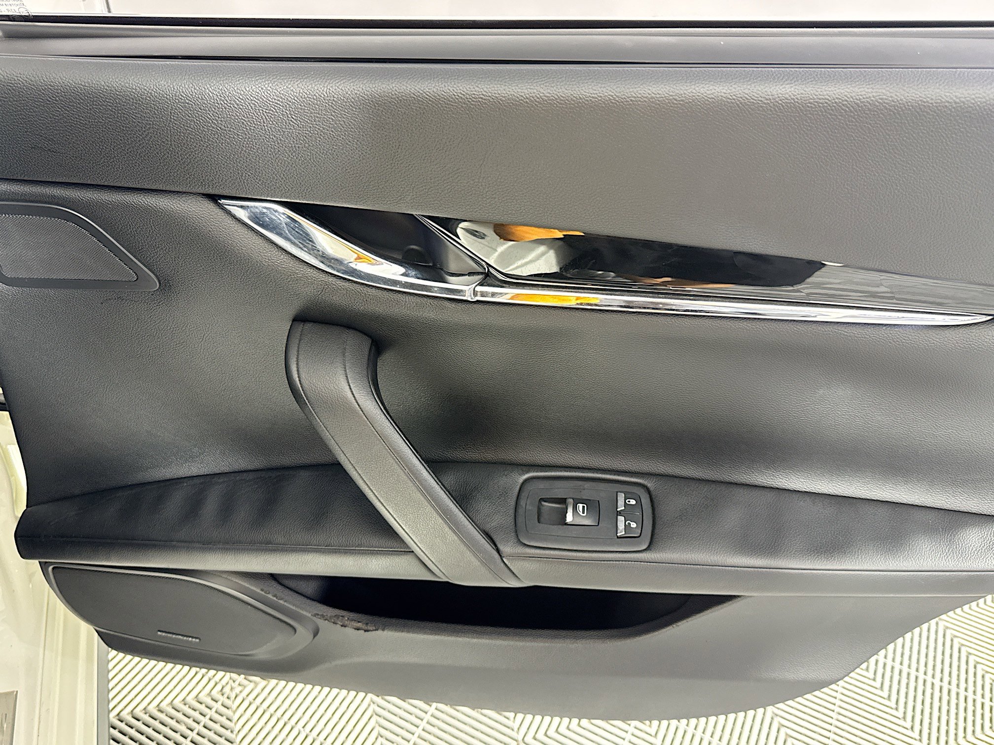 Used 2016 Maserati Quattroporte S image 46