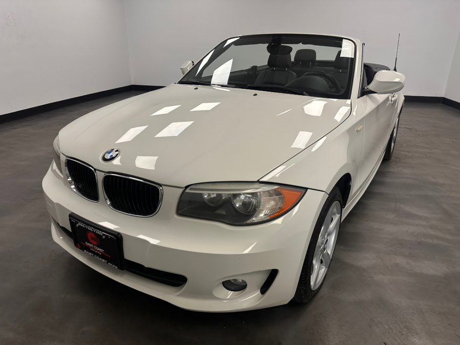 Used 2013 BMW 128i Convertible RWD image 2