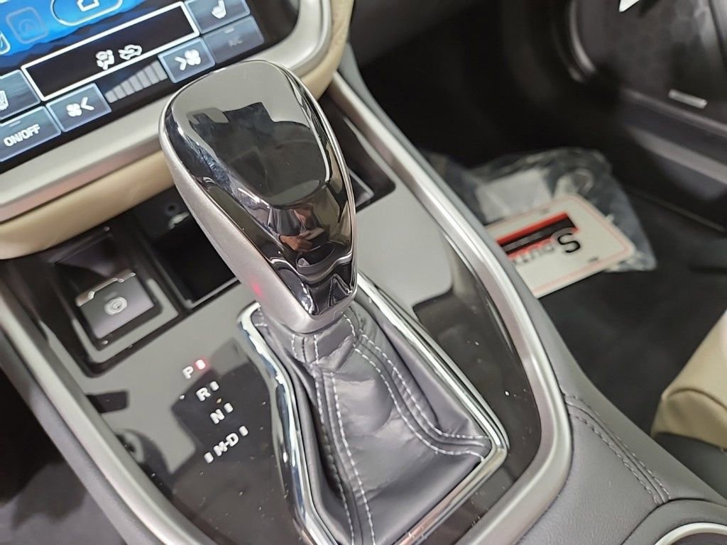 Certified 2025 Subaru Outback Limited image 24