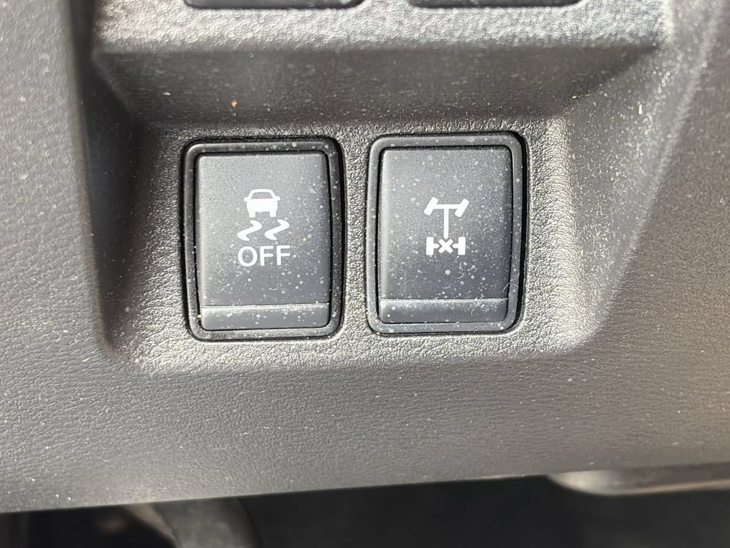 Used 2024 Nissan Frontier PRO-4X w/ Pro Convenience Package AWD/4WD image 18