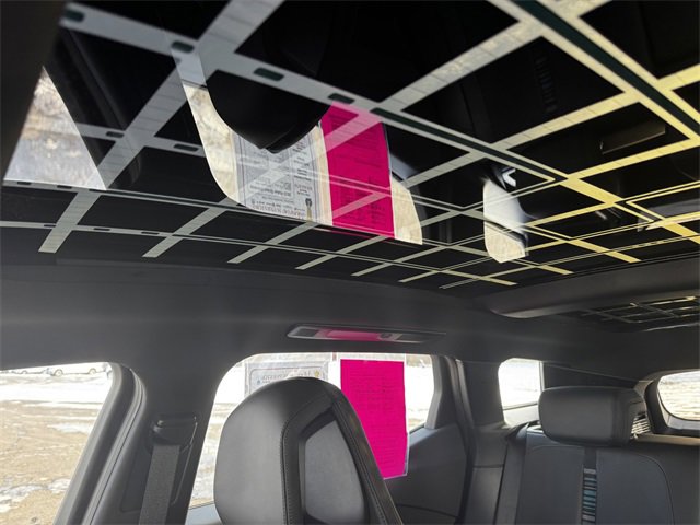 Used 2023 Fisker Ocean Extreme image 36