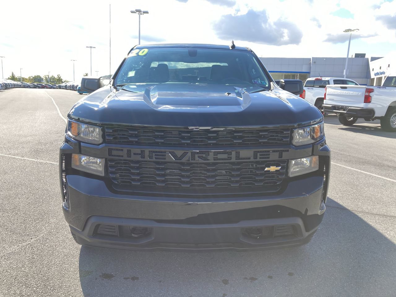 Used 2020 Chevrolet Silverado 1500 Custom w/ Custom Value Package AWD/4WD image 15
