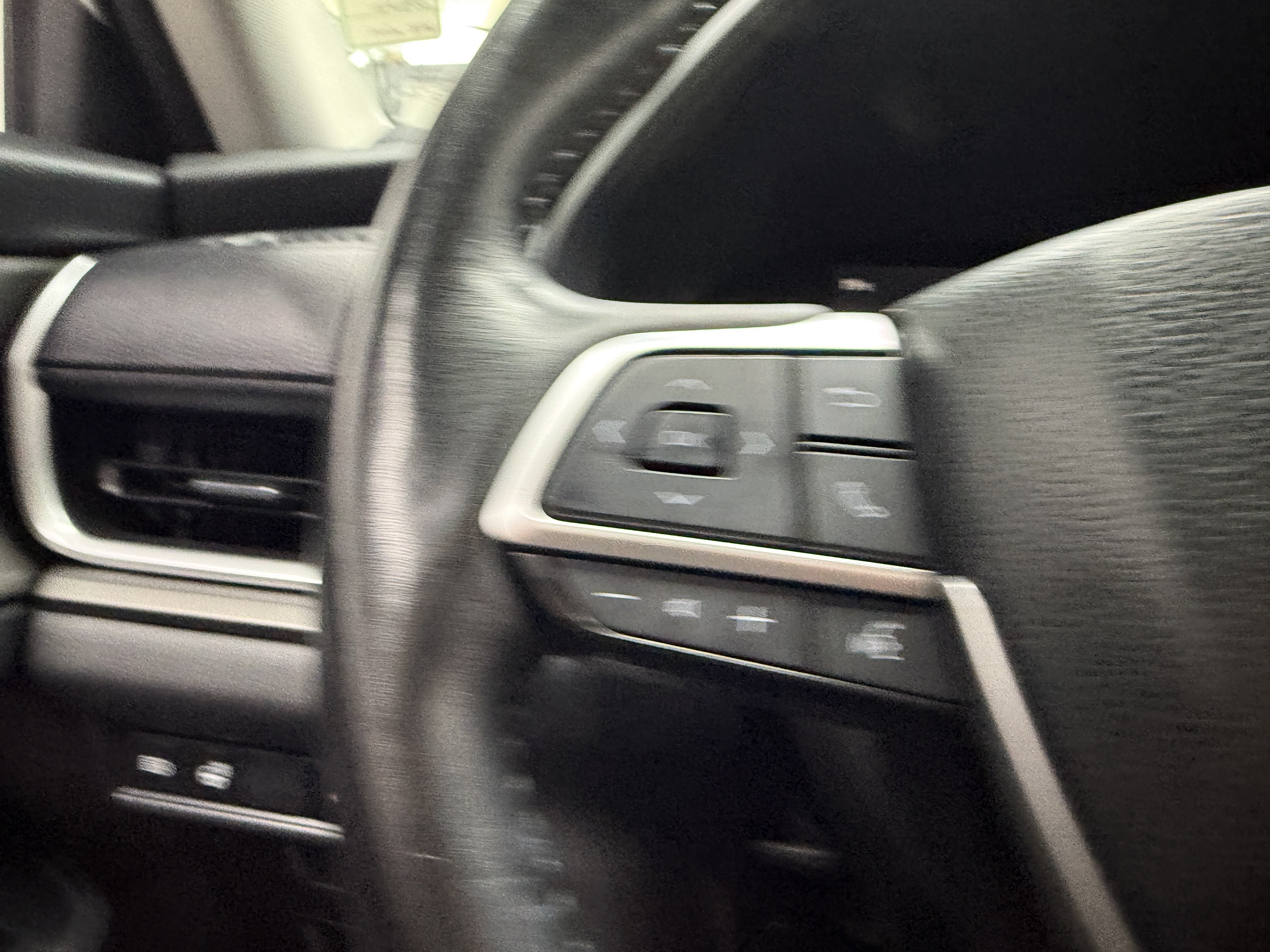 Used 2024 Toyota Grand Highlander AWD image 13