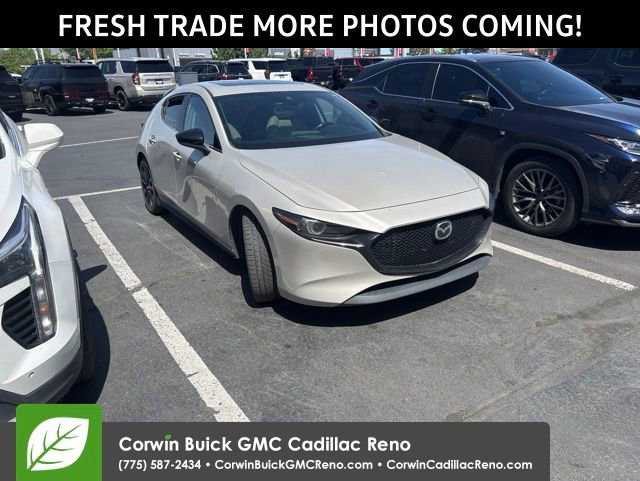 Used 2022 MAZDA MAZDA3 s AWD/4WD image 2