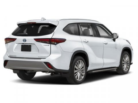 New 2026 Toyota Highlander Platinum AWD/4WD image 2