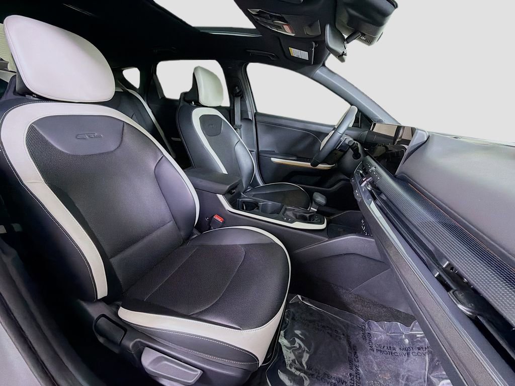 Used 2025 Kia K4 GT-Line Turbo image 33