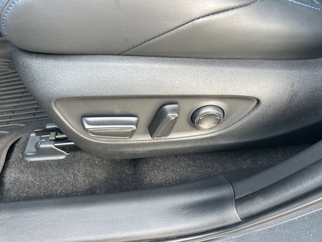 Used 2023 Toyota RAV4 XSE AWD/4WD image 18