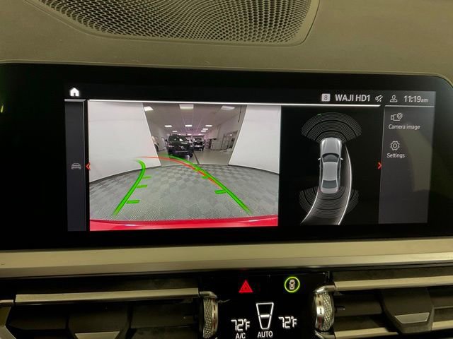 Used 2019 BMW 330i xDrive Sedan w/ Convenience Package image 11