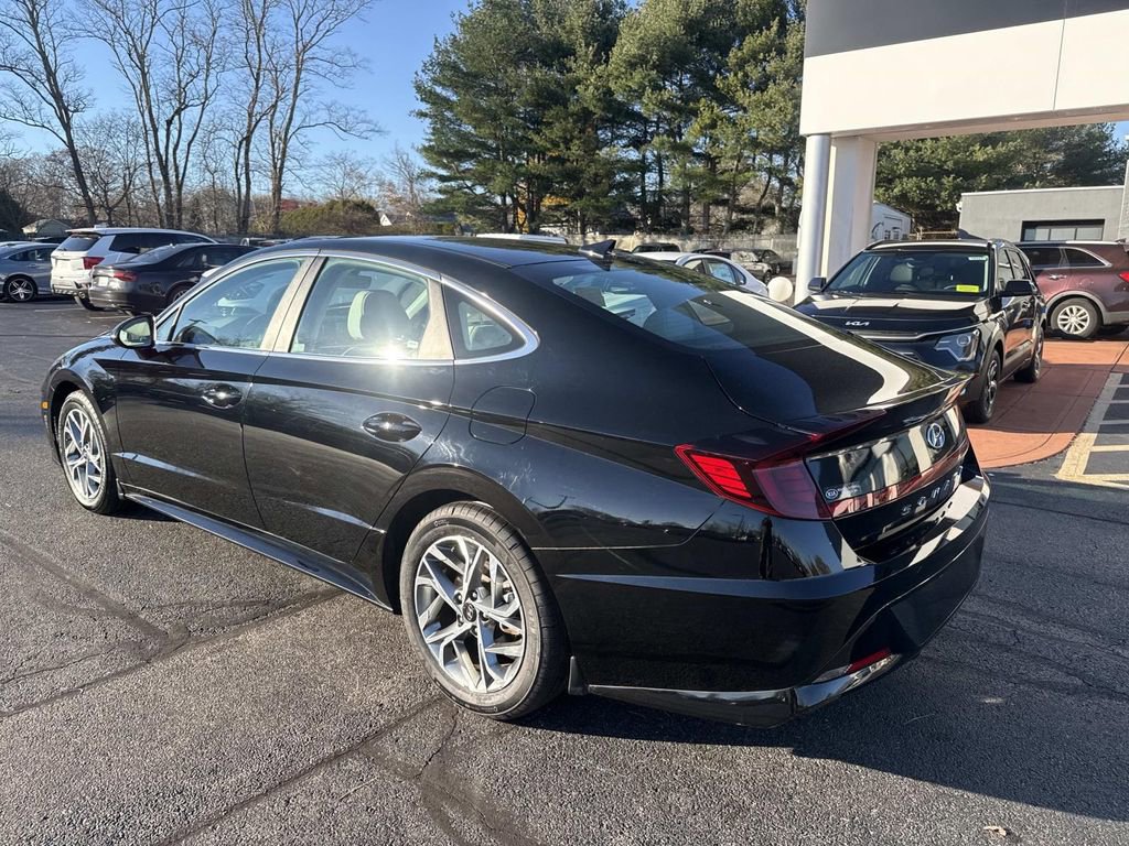 Used 2023 Hyundai Sonata SEL image 3