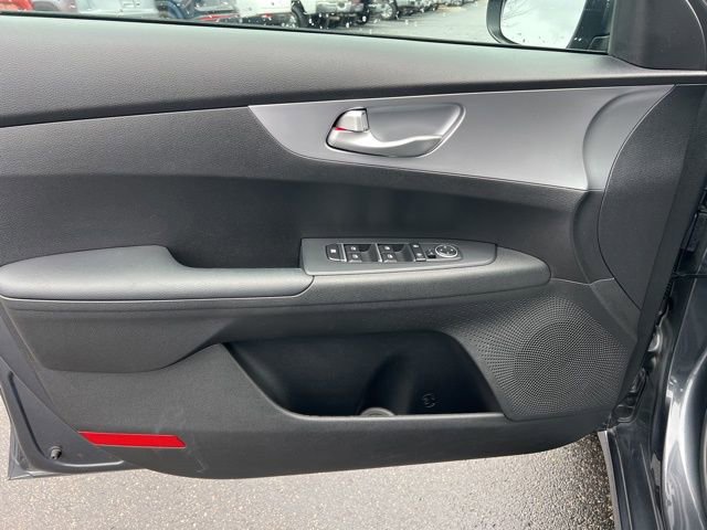Certified 2023 Kia Forte LXS w/ LXS Technology Package image 24