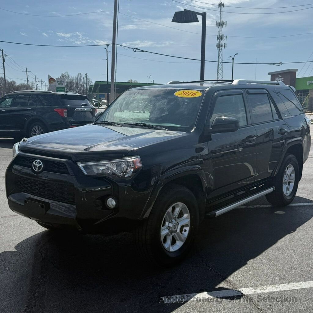 Used 2016 Toyota 4Runner SR5 image 7