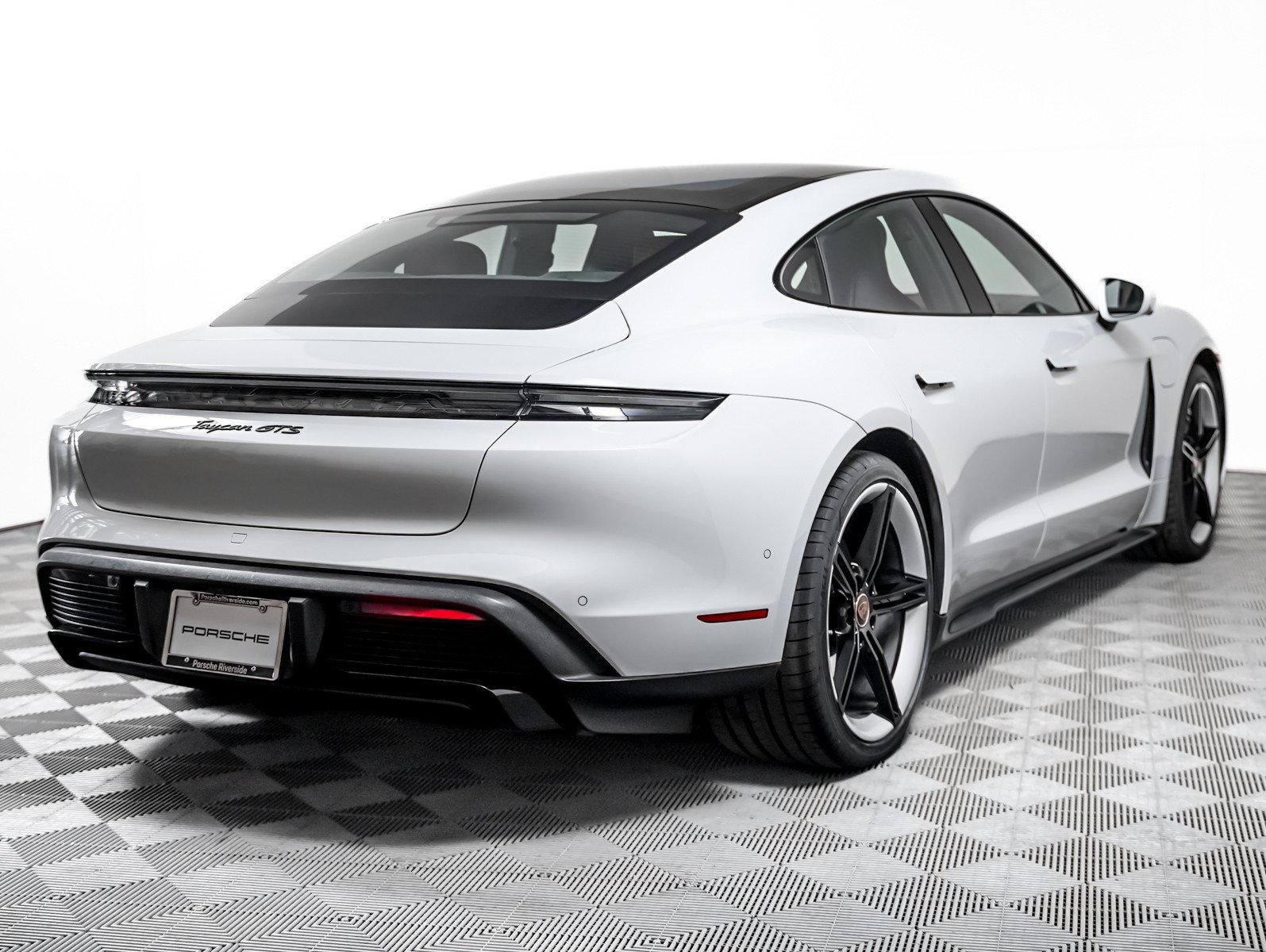 Certified 2023 Porsche Taycan GTS AWD/4WD image 10