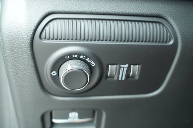New 2026 Jeep Grand Wagoneer Summit AWD/4WD image 37
